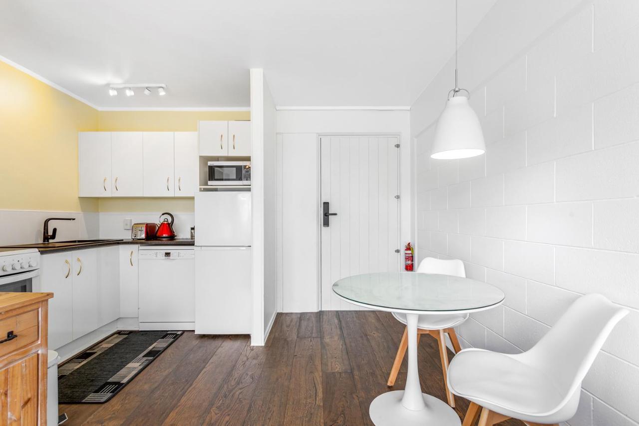 One Bedroom Apartment, Heart Of Newmarket Auckland Eksteriør billede